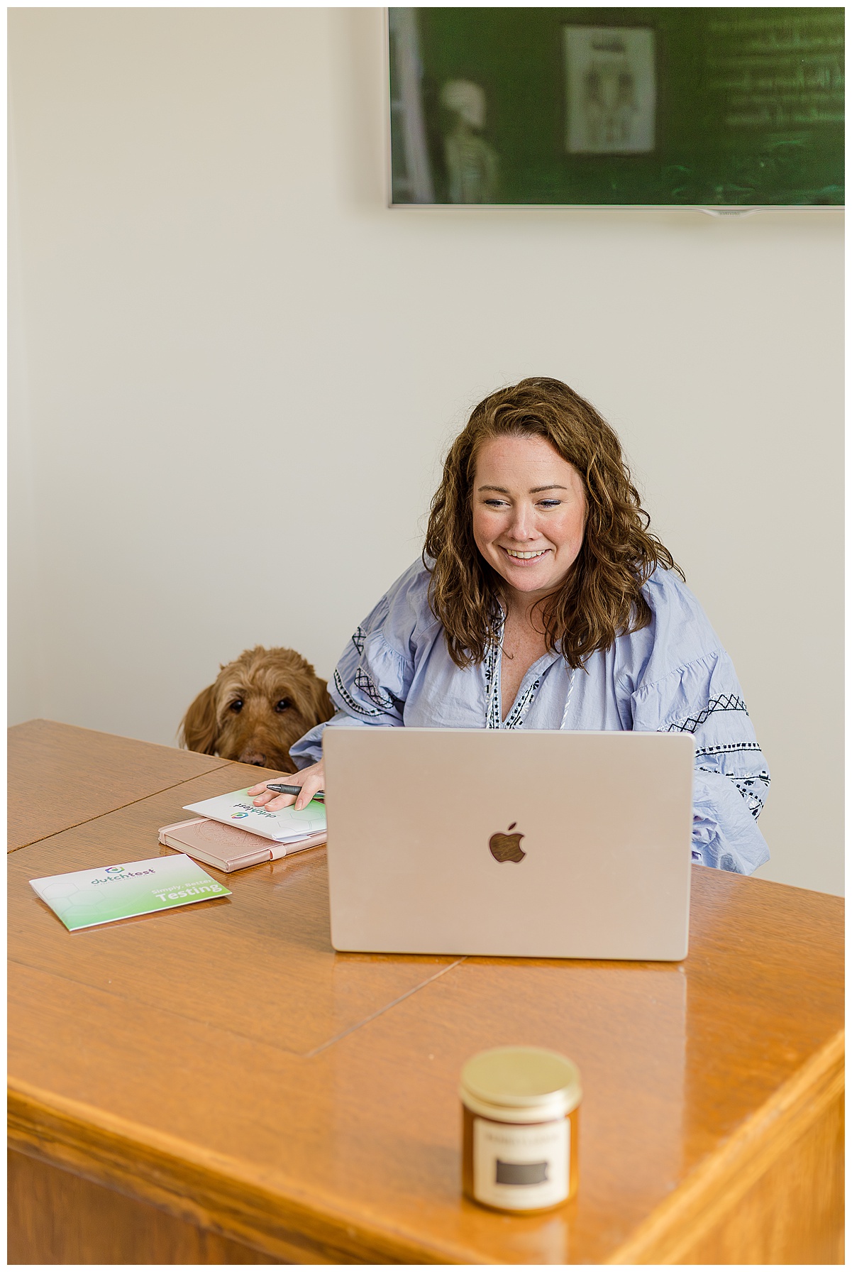 Dr. Kate in a prenatal chiropractor in Allison Park, PA who sat down with a maternity photographer to answer all the questions about prenatal care during pregnancy.