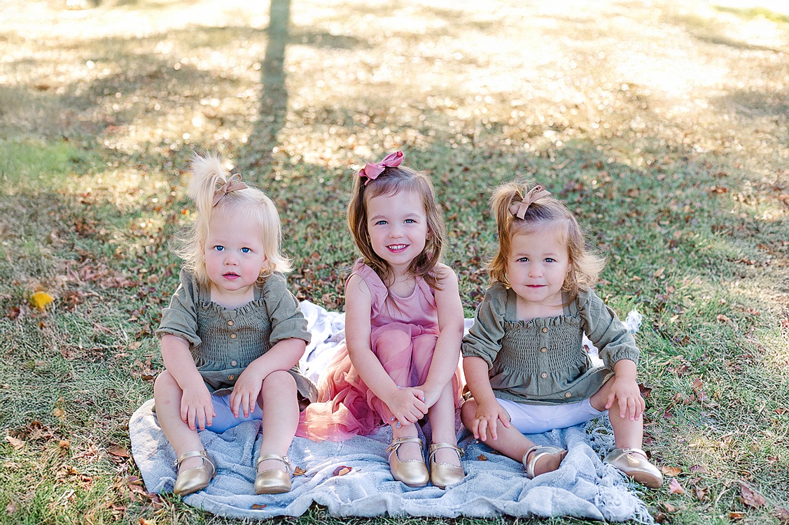 three sisters during a family session in cranberry township