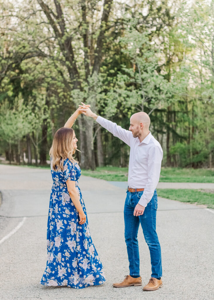Mom and Dad get a sweet moment together during the family session at Hartwood Acres. Part of top 5 pittsburgh locations for family photos