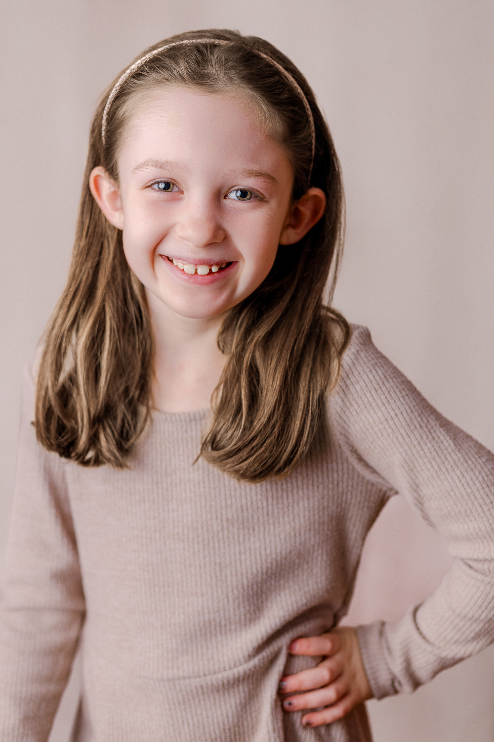 Capturing a real smile during children's personality pictures session in Pittsburgh
